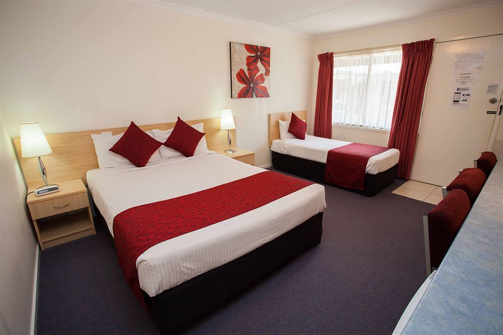 Edinburgh Motor Inn Warragul Exterior photo